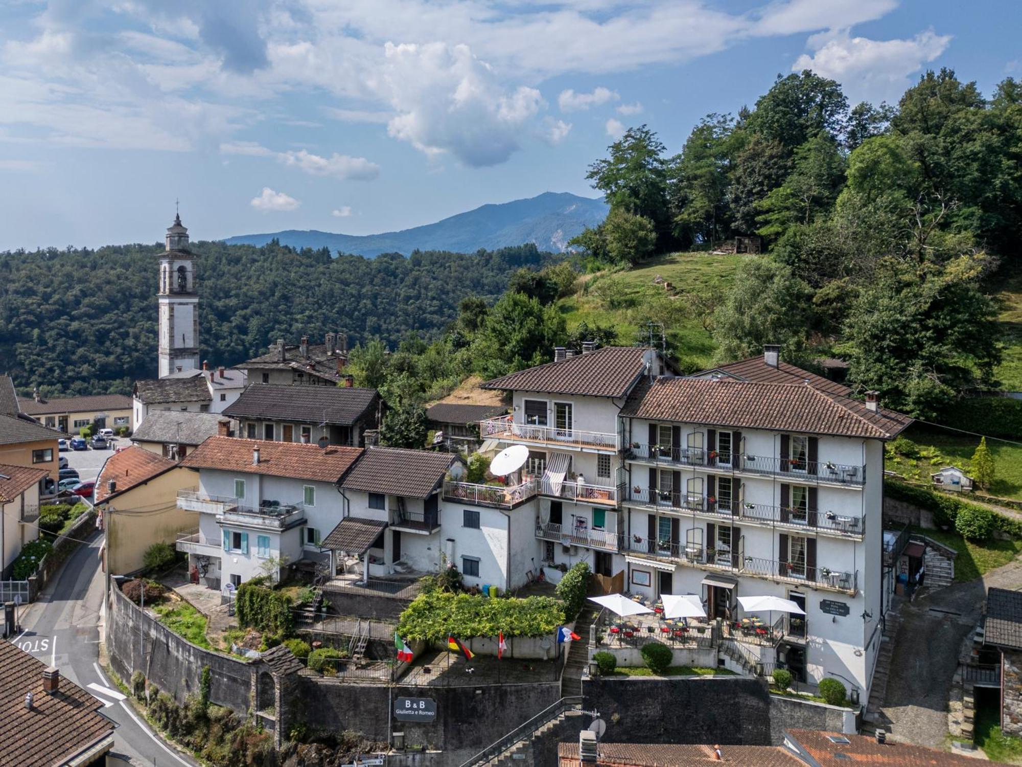 Guesthouse Giulietta E Romeo Cossogno Екстер'єр фото